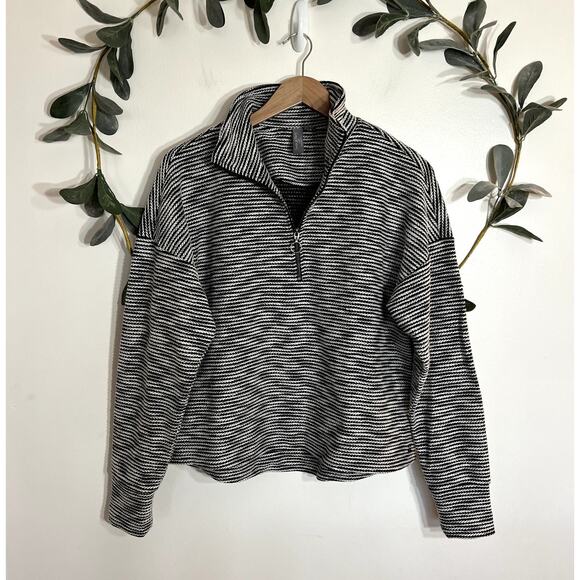 Sweaty Betty Striped Pullover - Picture 1 of 4